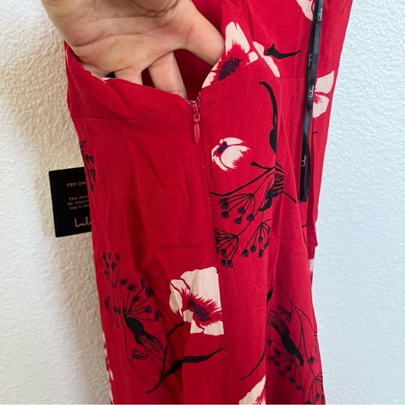 Lulu’s- NWT Dueling Pianos Red Floral Maxi Dress- XS - Picture 5 of 6